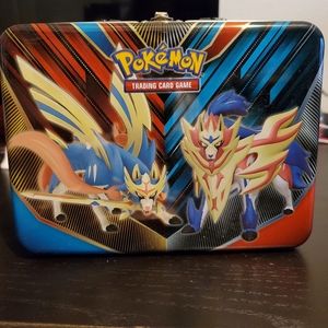 Pokemon TCG Spring 2020 Collector's Tin